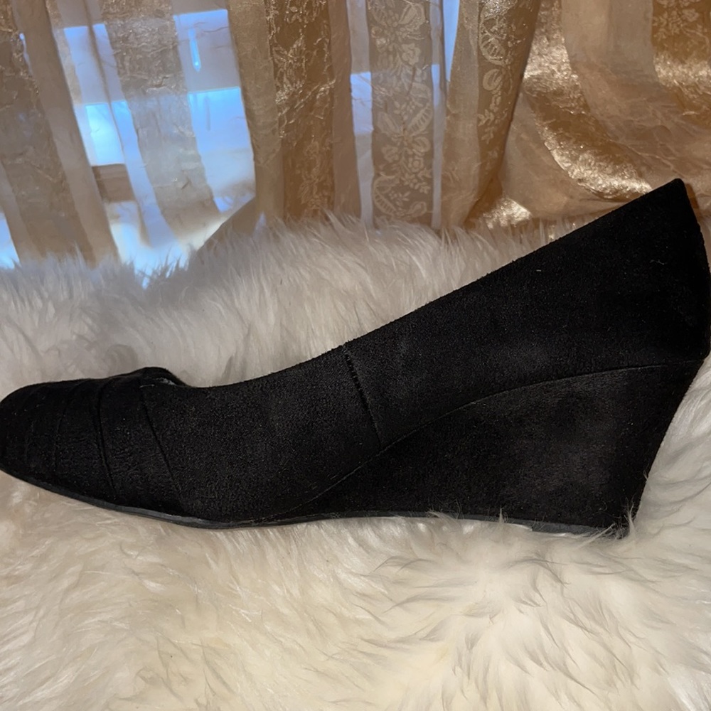 Black velvet wedges - Picture 7 of 7